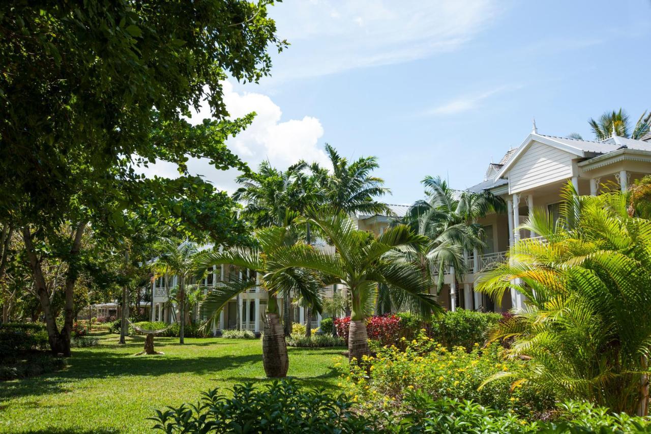 Heritage Le Telfair Golf & Wellness Resort Bel Ombre Bagian luar foto The grounds of the Barbados Museum and Historical Society