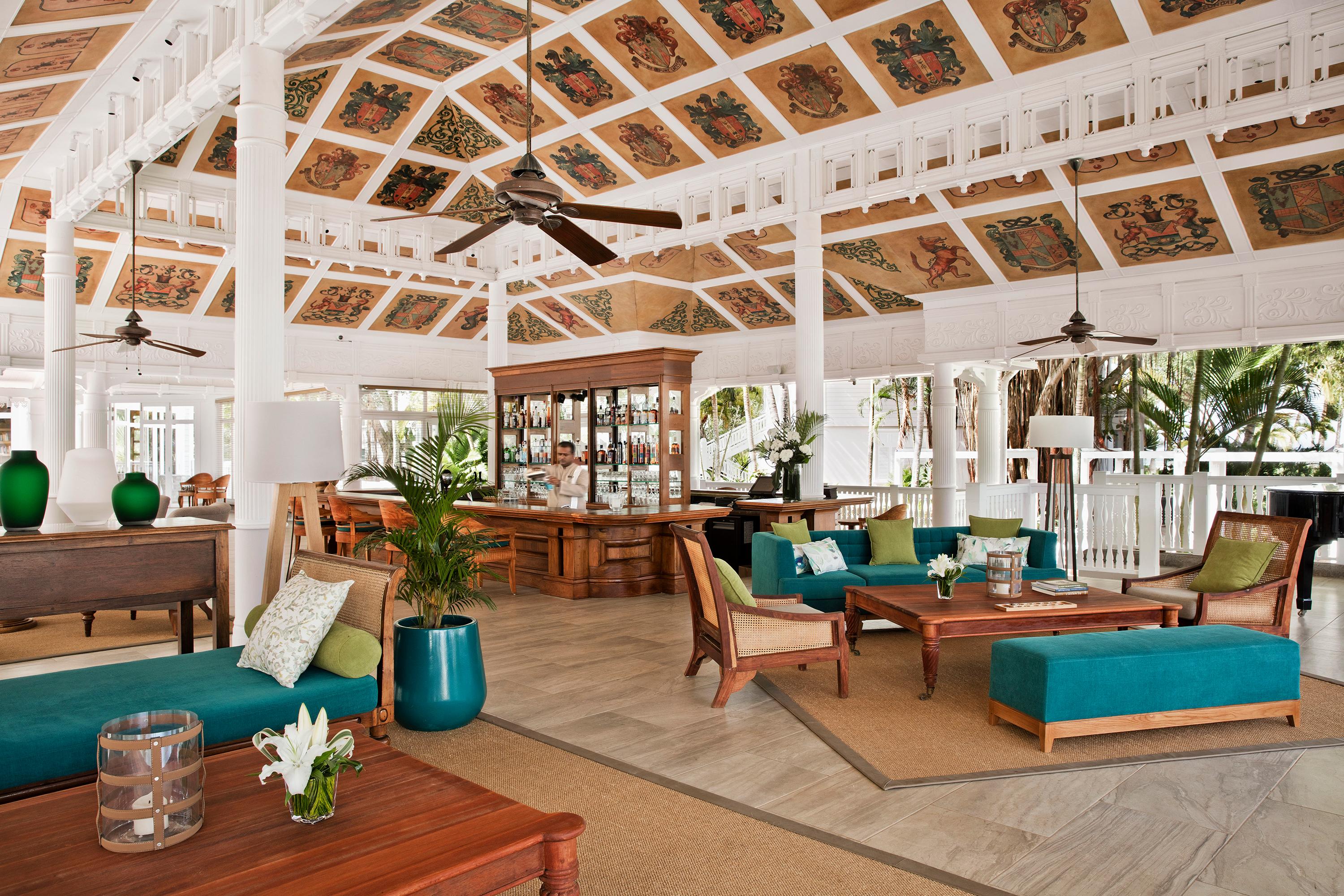 Heritage Le Telfair Golf & Wellness Resort Bel Ombre Bagian luar foto The lobby at the Four Seasons Resort